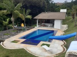 Condominio recreio da montanha，位于阿蒂巴亚的酒店