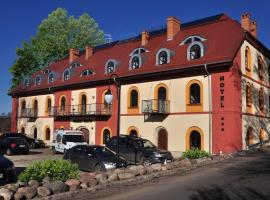 Hotel Niezły Młyn，位于Czeszów的酒店