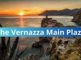 The Vernazza Main Plaza - Rooms & Suites，位于韦尔纳扎的酒店