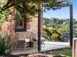 Rossini's Cottage - Hills Escape，位于Mount Lofty的度假屋