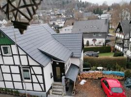 Sauerland Ferienhaus，位于奥尔斯贝格的度假屋