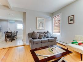 NEW! Boston Condo Near MBTA, 3Mi to Fenway ! (U3)，位于波士顿的酒店