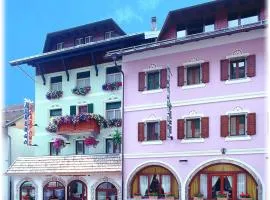 艾尔伯格斯卡波内酒店