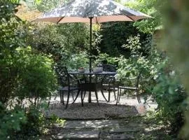 Two Rose Walk Cottage Cotswolds