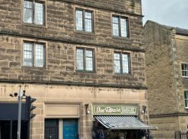 Large luxury apartment in the heart of Bakewell，位于贝克韦尔的酒店