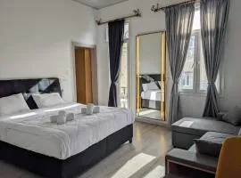 TRAVELLERS CORFU TOWN Luxury Suites, Studios & Apartments