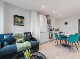 Harmonious Greens: Cozy 1-Bed Flat in Harrow