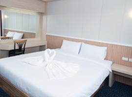 Merlin Hotel，位于Sungai Kolok的酒店
