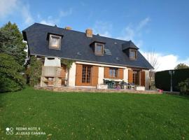 LA BRUVÉCA Octeville s/Mer，位于Octeville-sur-Mer的酒店