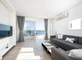 Nefeli-Beachfront -Apartment