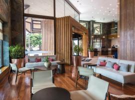 Courtyard by Marriott Puerto Montt，位于蒙特港艾尔帕赛奥码头附近的酒店