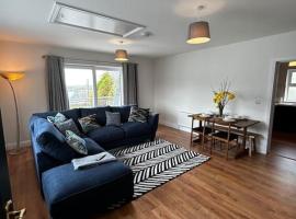 Mary’s Place，位于Cratloe的酒店