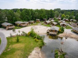 Glamping Nieuw Heeten，位于Nieuw-Heeten的酒店