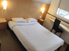 ENOR Hôtel - Guingamp，位于圣阿加的酒店