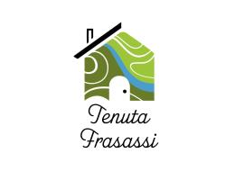 Tenuta Frasassi，位于Collegiglioni的公寓