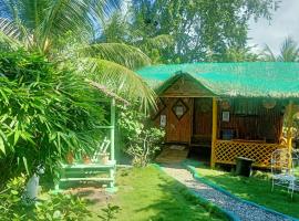 Moalboal Bamboo House / Rooms，位于莫阿尔博阿的住宿加早餐旅馆