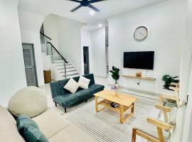 Homestay Sang Suria@Taman KT Golf Resort, Tok Jembal，位于甘榜贡巴达的酒店