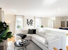 Cape Escape - Springtime Golfing & Walk to The Bay!，位于马什皮的酒店