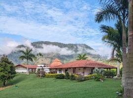 Patio Bonito，位于贾丁的乡间豪华旅馆