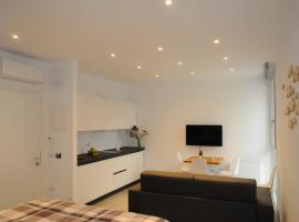 House of Oscar，位于阿德里亚的酒店