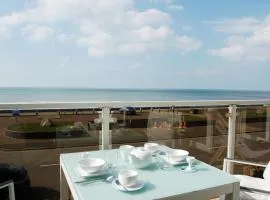 Sunset Bay Beach House in Tywyn