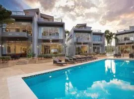 Pool Access Villa, 3-Bedroom near Mission Golf Villa Argent 8