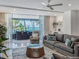 Bougainvillea - Beachside Luxury at The Drift