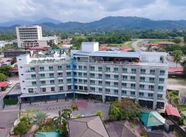 Langkapuri Resort Langkawi，位于珍南海滩的酒店