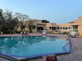 Heritage Resort Bikaner，位于比卡内尔的酒店