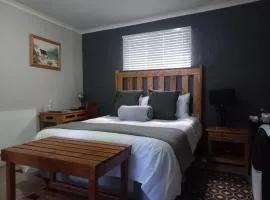 Hermanus 13 on 2nd Rooms