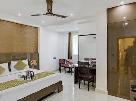FabHotel 19 West，位于新德里Pashim Vihar的酒店