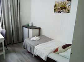 Hotel & Hostel Silmu，位于Evitskog的酒店