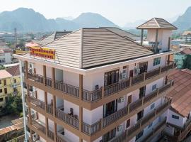 Vangvieng Sisavang Mountain View Hotel，位于万荣的酒店