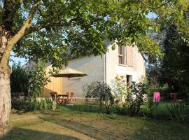 Simples Escales : gîte nature, détente et sauna，位于Les Rosiers-sur-Loire的家庭/亲子酒店