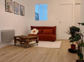 T2 Ultra Cosy En Hypercentre，位于塔拉尔的酒店