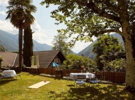 Wild Valley Palm Garden in Valle Onsernone，位于Berzona的公寓