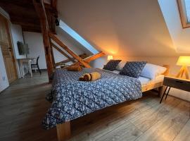 Dobrze Mi Tu-KIKITY，位于Kikity的酒店