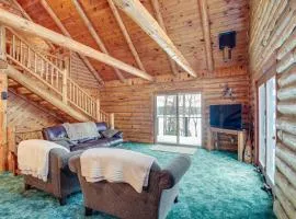 Rhinelander Waterfront Cabin w/ Deck & Fire Pit!