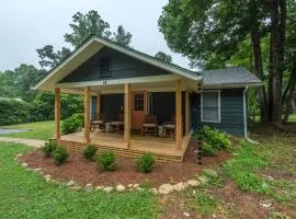 Peach & Pine Cottage