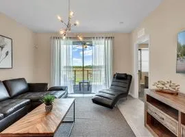 2 Bedrooms - 2 Bathrooms - Storey Lake 4731-304 Ct