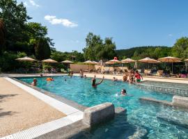 Camping maeva Respire La Serre，位于Aigues-Vives的露营地