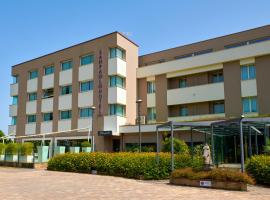 圣保罗酒店，位于Montegiorgio的酒店