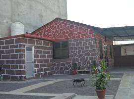 Zojila hut，位于焦特布尔的酒店