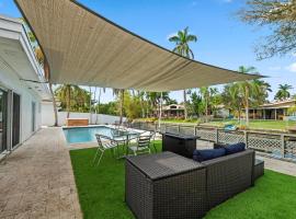 Uhost AI - Luxurious 5B Home w Pool & Lounge，位于迈阿密的酒店