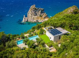 Amberton Green Villas Corfu，位于科孚镇的别墅