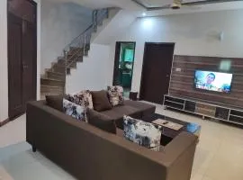 2 BR Serviced Holiday Home Near Lahore Ring Road