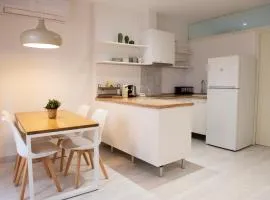 Elena Apartments Girona