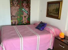 Valentina Salchi Suites - Pinky Promise