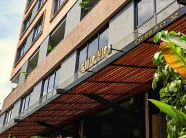 Eutopiq Hotel