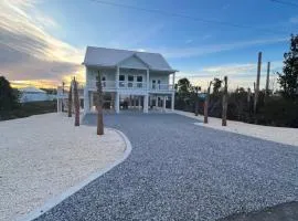 Emerald Coast Retreat 2 4person golf carts large swim spa included
